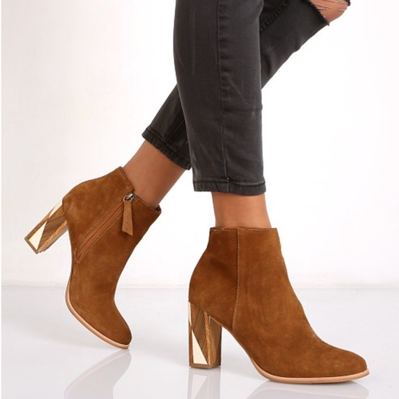 NIB Dream On Geometric Heeled Ankle Bootie - Picture 2 of 6